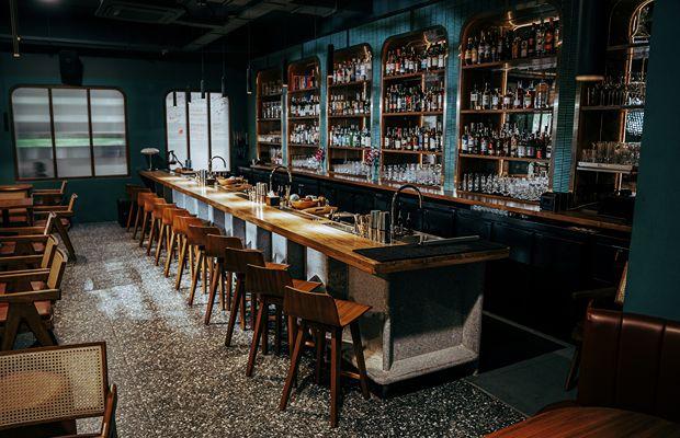 Bar Spirit Forward